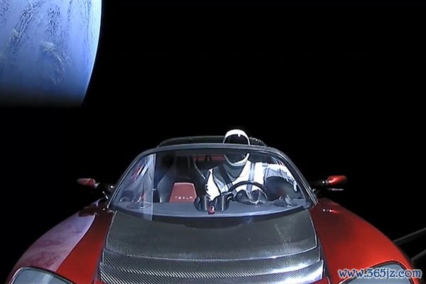 马斯克：我底本那辆特斯拉当今正在地球火星之间遨游 至少还要飞1000万年